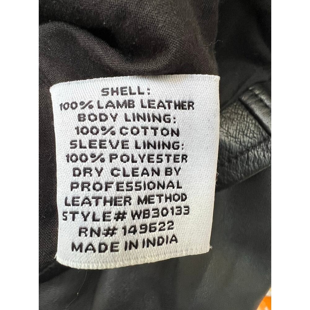 Walter Baker Liz Black w/ Silver Accents Leather Crop Moto Jacket Size: Small - Picture 6 of 6